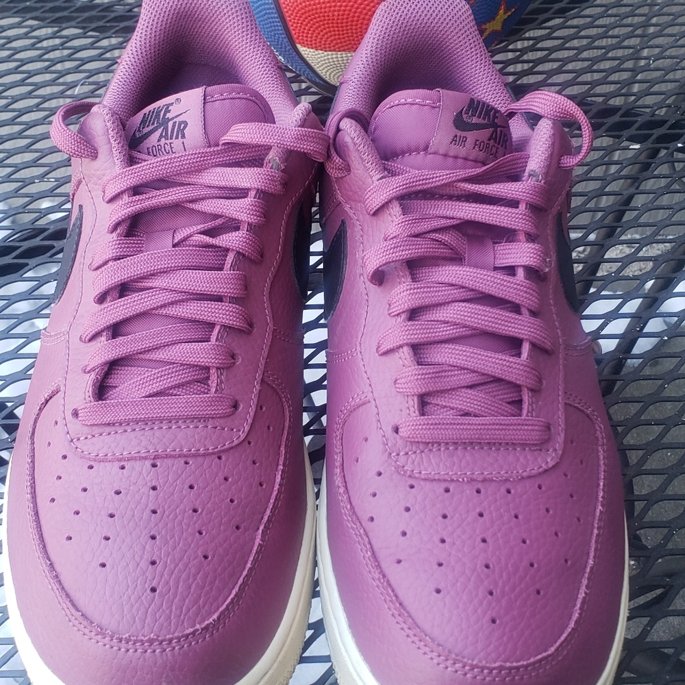 AIR FORCE 1'07 - Picture 10 of 16